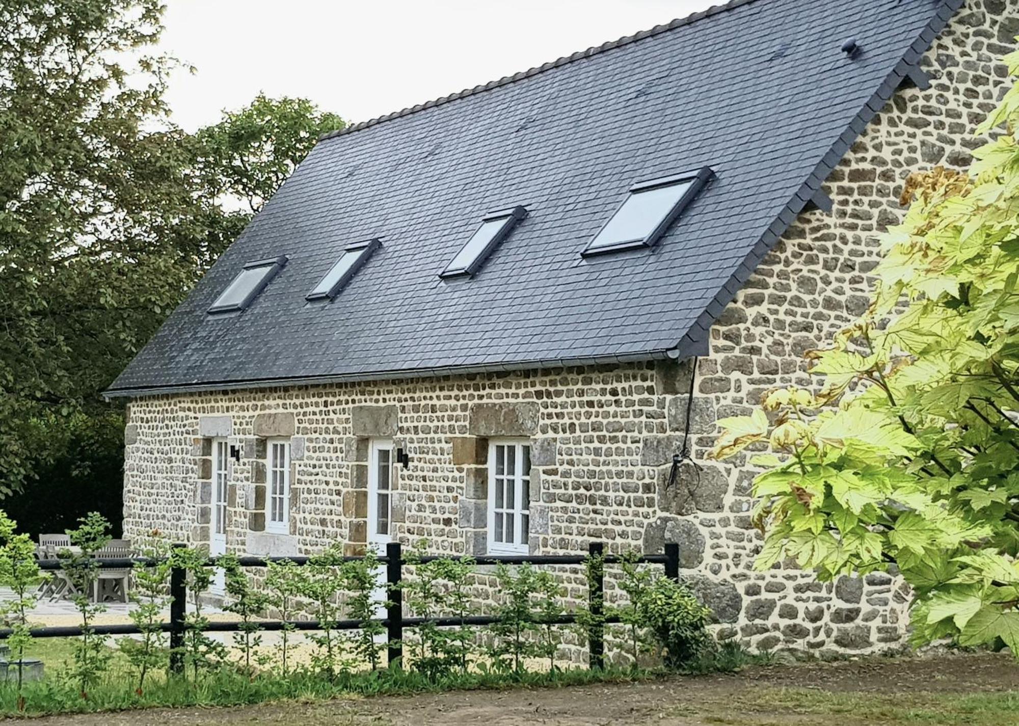 Maison De La Grange, Chaulieu Sourdeval Exterior foto